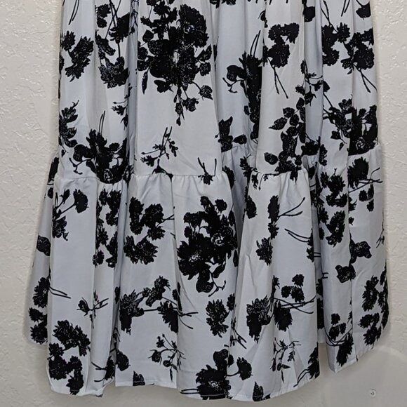 SHEIN* Women's Long Sleeve Cros body V-Neck Smock Waist Maxi Floral Dress~Medium - Picture 7 of 13